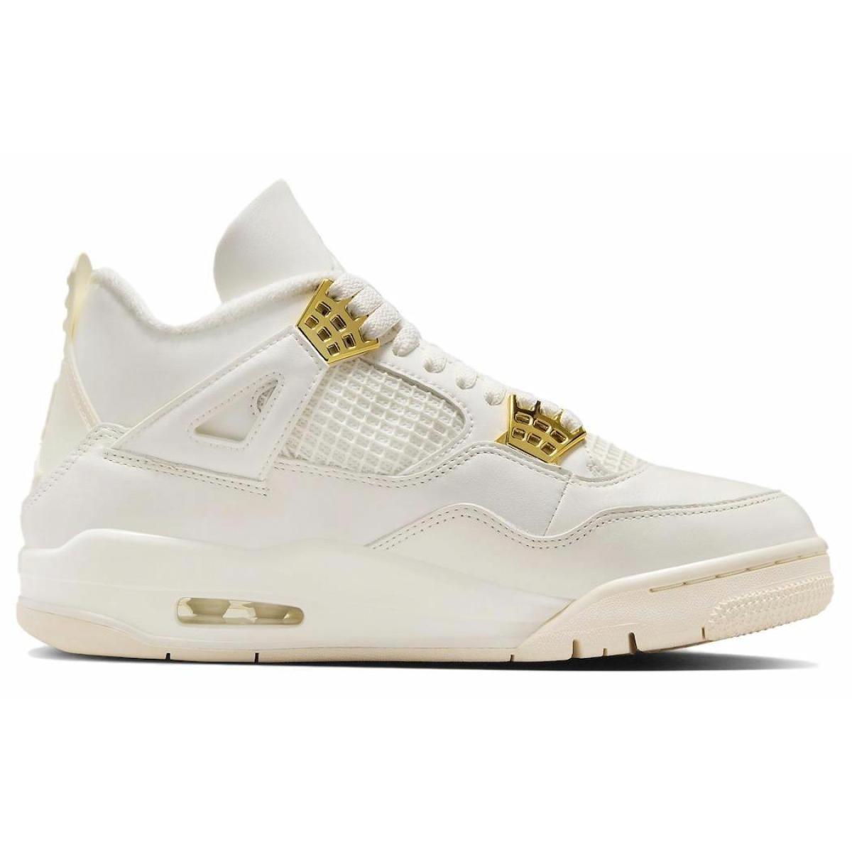 Женские кроссовки Air Jordan 4 Mid "Metallic Gold"