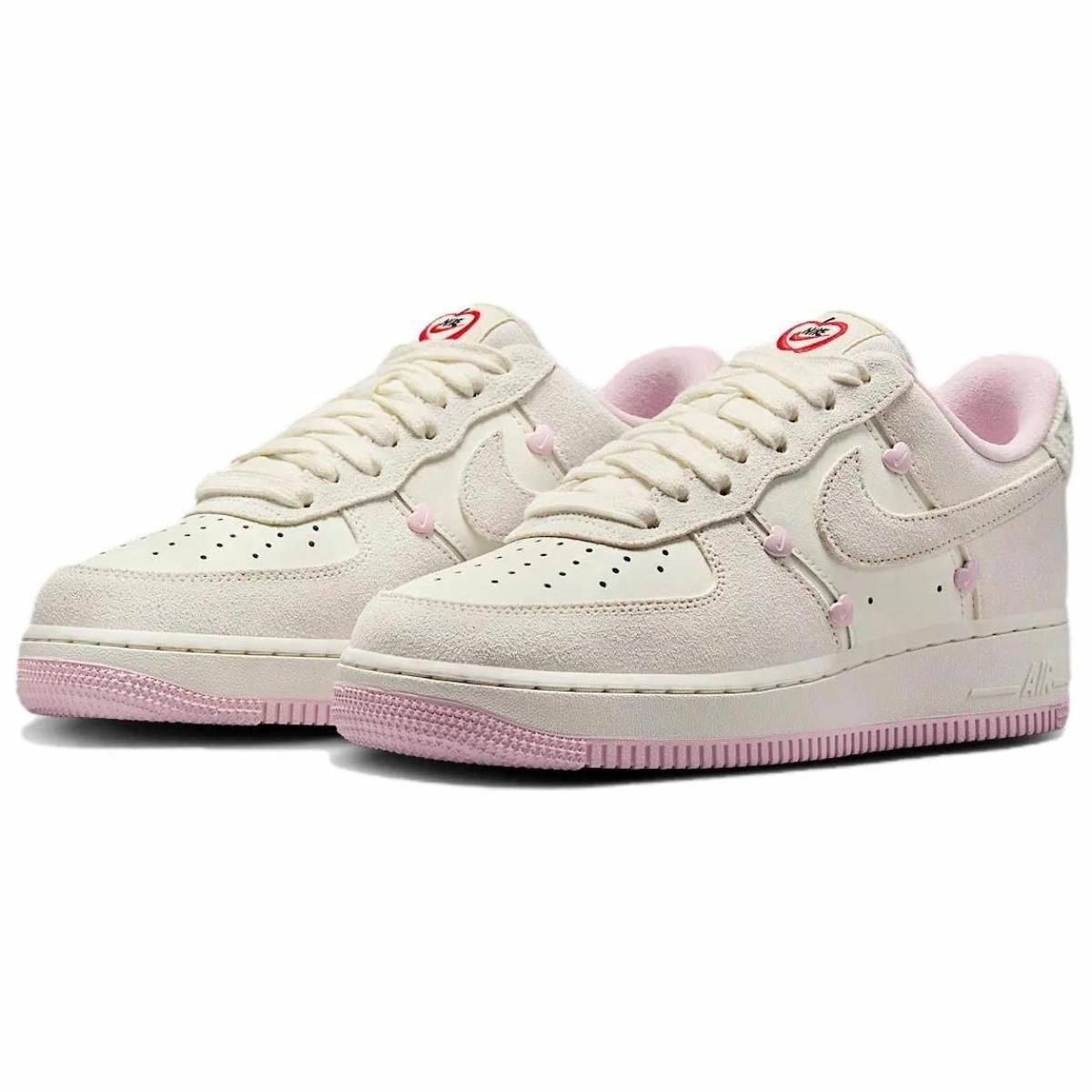 Женские кроссовки Nike Air Force 1 Low Valentine's Day White